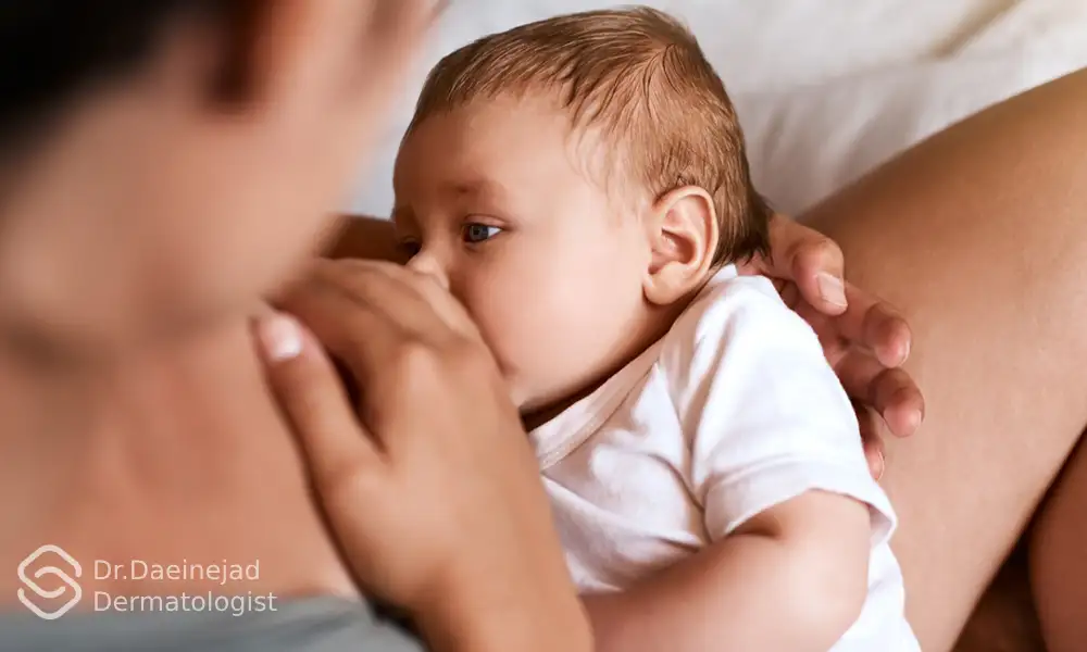 نوزاد در حال خوردن شیر مادر | لیزر موهای زائد در دوران شیردهی